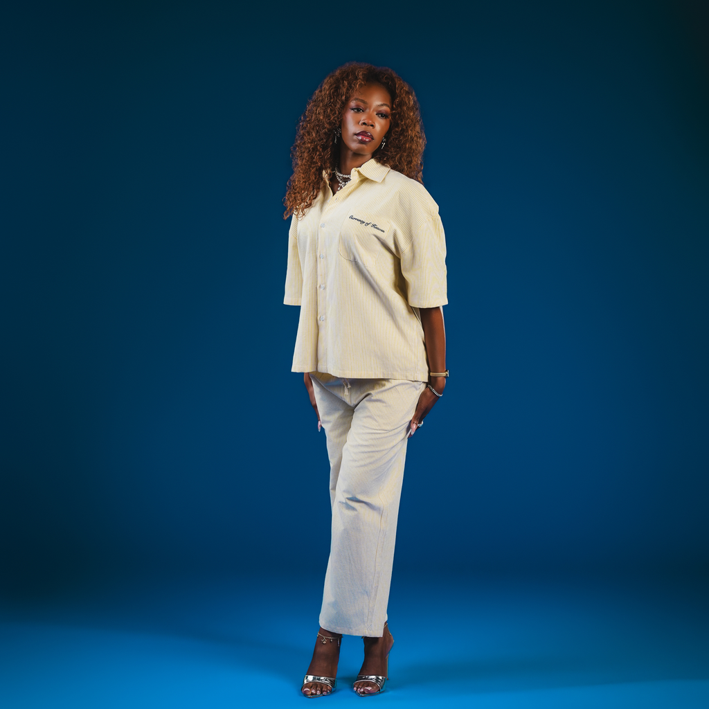 Peaceful Streams Oxford Button Up